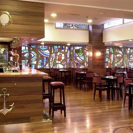 Ilunion Hotel Saint-Sébastien