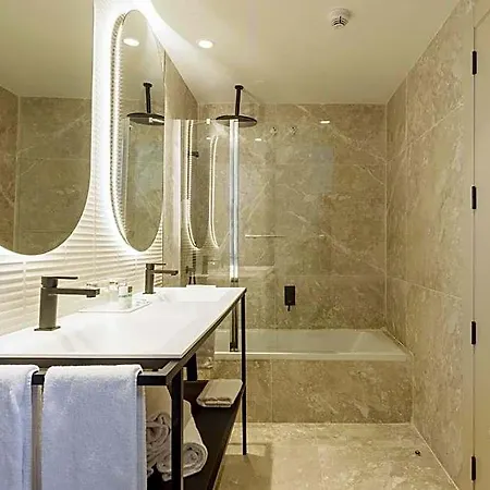 Hotel Ilunion 4*