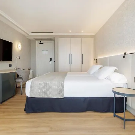 Hotel Ilunion 4*